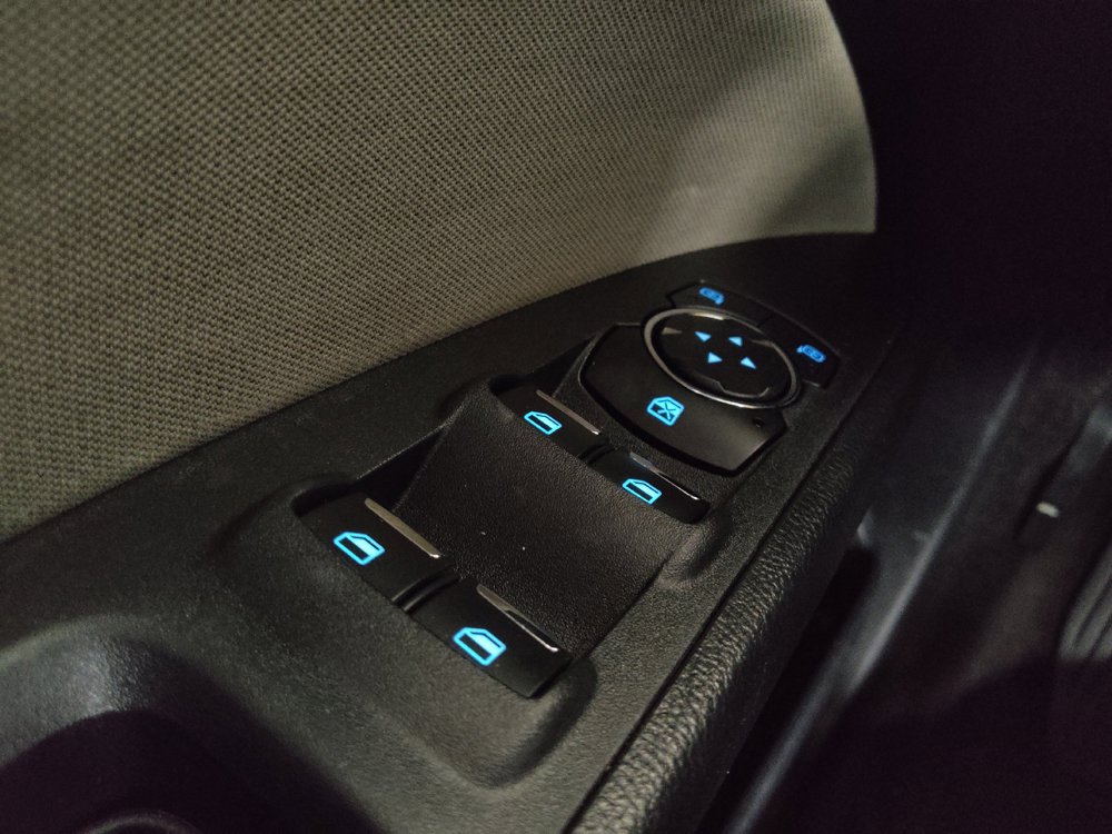 Used 2018 Ford Fusion S FWD image 27