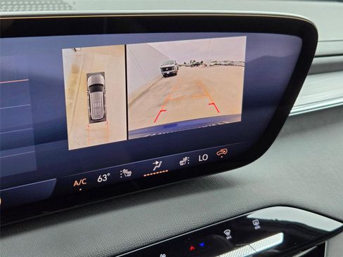 Used 2026 Buick Enclave Preferred FWD image 19