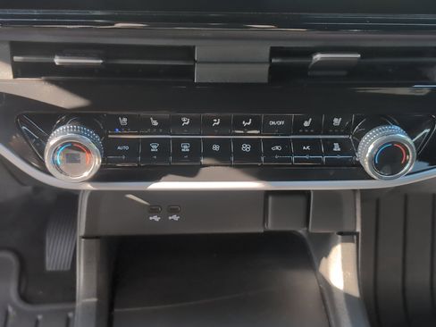 Used 2025 Honda Prologue Elite image 38