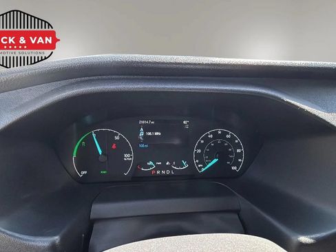 Used 2022 Ford E-Transit 148 High Roof w/ Load Area Protection Package RWD image 9