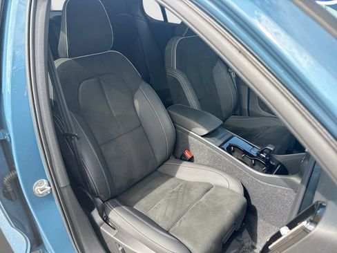 Certified 2023 Volvo C40 P8 Recharge Ultimate AWD/4WD image 29