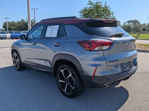 Used 2021 Chevrolet TrailBlazer RS w/ Technology Package FWD image 7