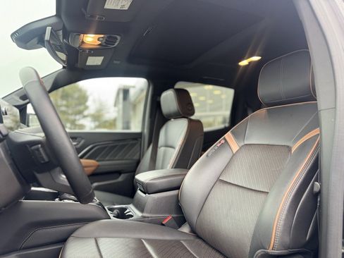 Used 2023 GMC Canyon AT4 w/ AT4 Premium Package image 16