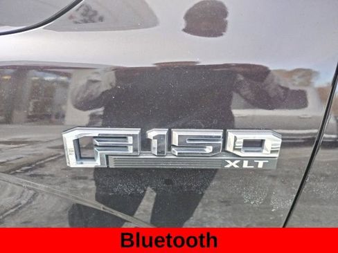 Used 2018 Ford F150 XLT w/ Equipment Group 302A Luxury image 4