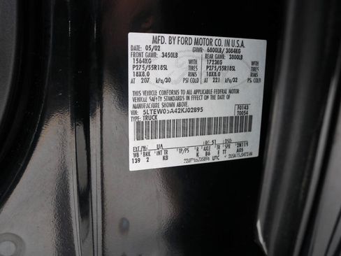 Used 2002 Lincoln Blackwood RWD image 88
