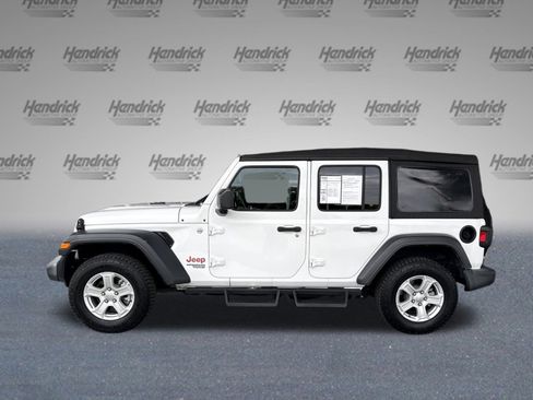 Used 2018 Jeep Wrangler Unlimited Sport image 6