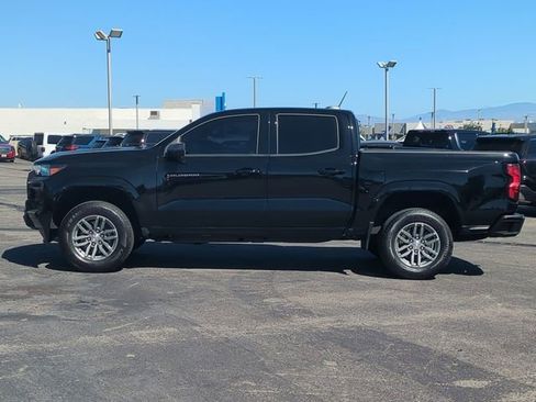 Used 2024 Chevrolet Colorado LT w/ LT Convenience Package RWD image 4