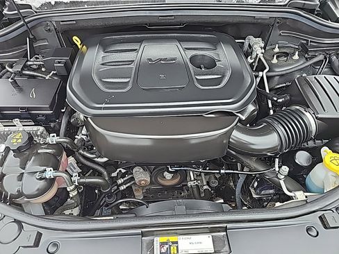 Certified 2020 Jeep Grand Cherokee Limited w/ Premium Lighting Group image 40