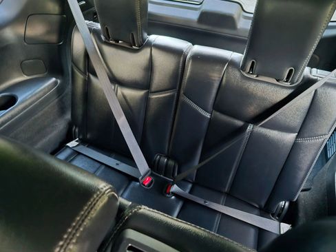 Used 2020 Nissan Pathfinder SL image 18