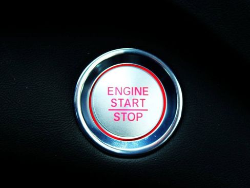 Used 2025 Acura RDX SH-AWD image 26