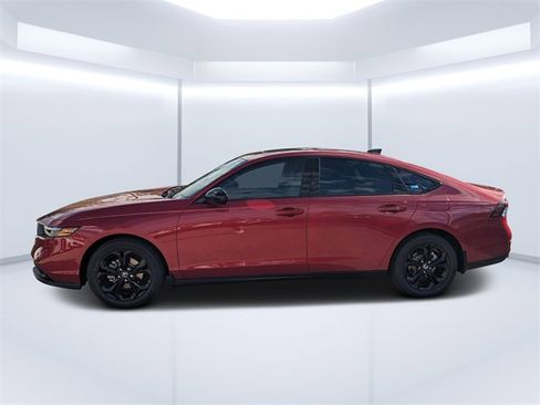 New 2025 Honda Accord SE image 6