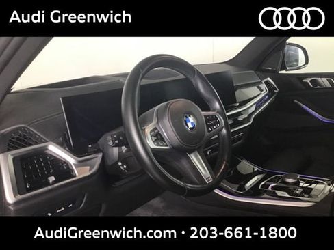 Used 2024 BMW X5 xDrive40i w/ M Sport Package AWD/4WD image 9