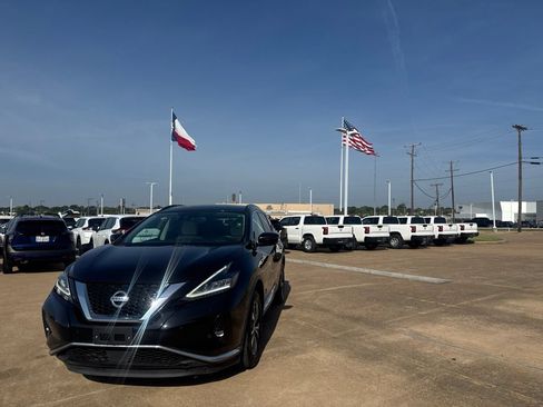 Used 2021 Nissan Murano SV FWD image 6