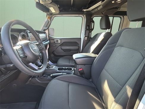 Certified 2023 Jeep Wrangler Unlimited Sport image 18