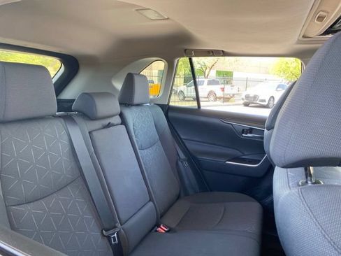 Used 2023 Toyota RAV4 XLE w/ Convenience Package FWD image 6