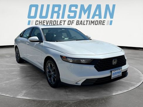 Used 2024 Honda Accord EX image 1