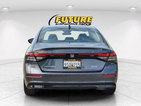 Used 2025 Honda Accord Touring image 8
