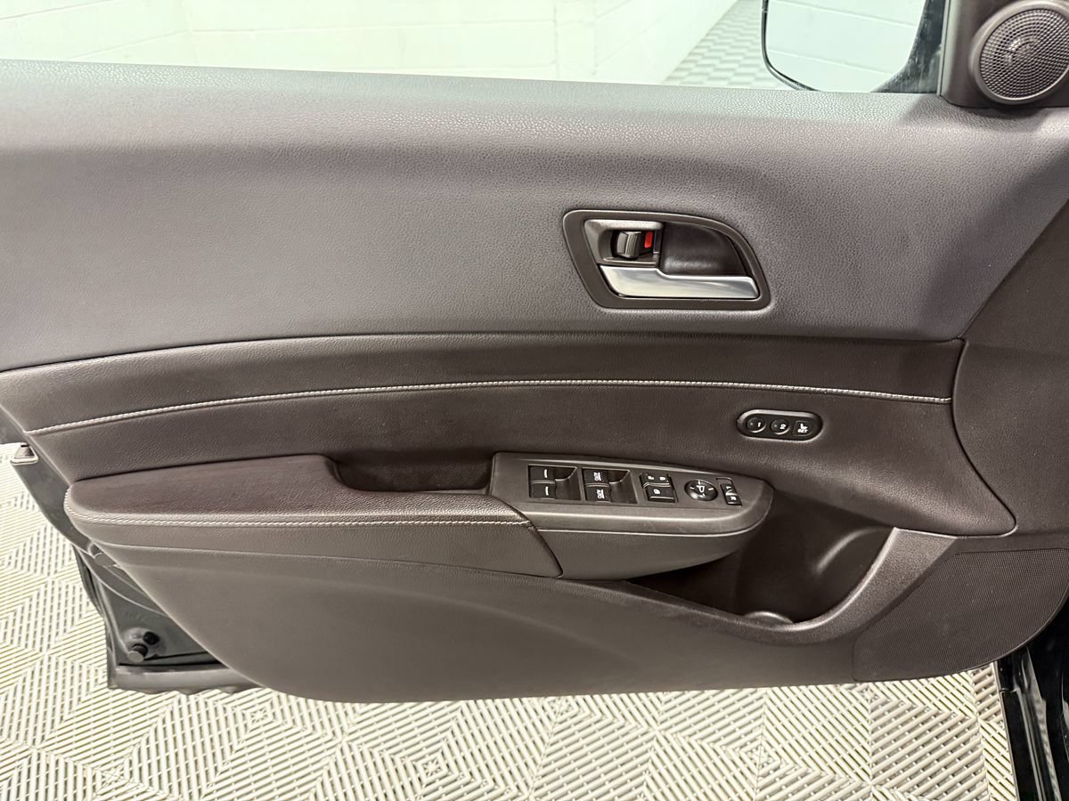 Used 2019 Acura ILX FWD image 9