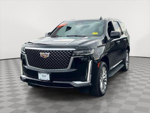 Used 2021 Cadillac Escalade Premium Luxury AWD/4WD image 3