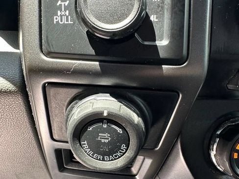 Used 2018 Ford F150 XLT w/ Equipment Group 302A Luxury AWD/4WD image 21
