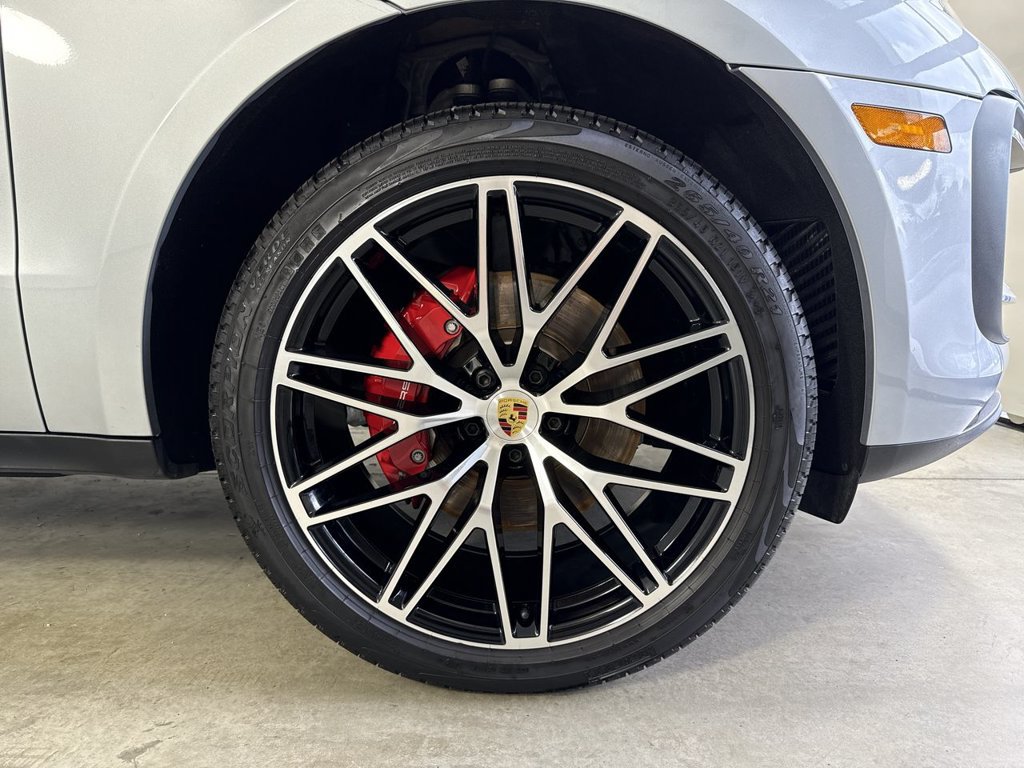 Certified 2026 Porsche Macan S AWD/4WD image 15