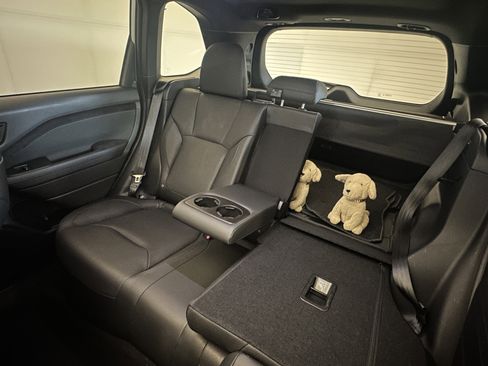 Certified 2025 Subaru Forester Limited image 22