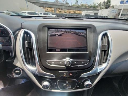 Used 2023 Chevrolet Equinox LS w/ LS Convenience Package FWD image 14