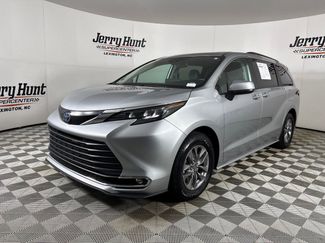 Used 2024 Toyota Sienna XLE FWD video 1