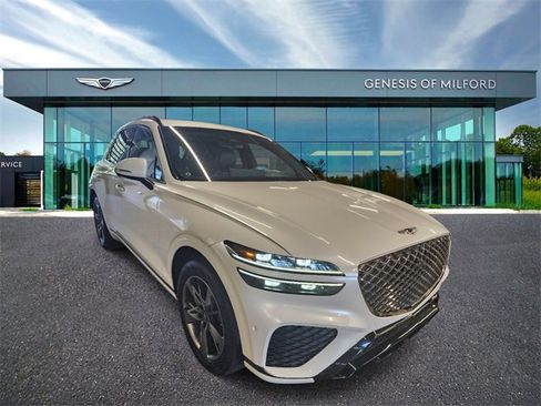 Used 2022 Genesis GV70 3.5T Sport w/ Sport Advanced Package image 3