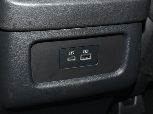Used 2025 Nissan Pathfinder SV AWD/4WD image 21