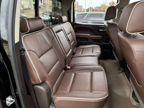 Used 2016 Chevrolet Silverado 2500 High Country w/ Duramax Plus Package image 29