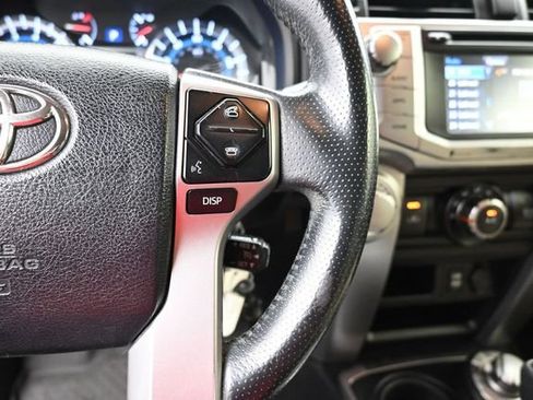 Used 2018 Toyota 4Runner SR5 Premium AWD/4WD image 10