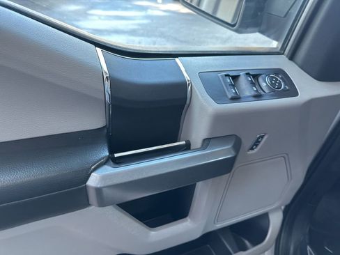 Used 2016 Ford F150 XLT w/ Equipment Group 301A Mid image 12