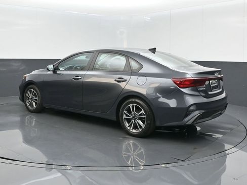 Used 2023 Kia Forte LXS image 12