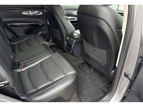 Used 2025 Genesis GV70 2.5T image 36