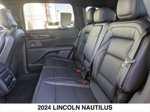 New 2024 Lincoln Nautilus Premier w/ Equipment Group 102A image 12