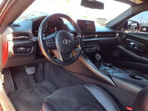 Used 2020 Toyota Supra w/ Navigation & JBL Package RWD image 25