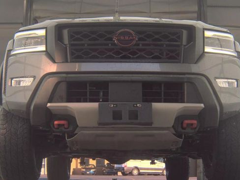 Certified 2023 Nissan Frontier PRO-4X w/ Technology Package image 11