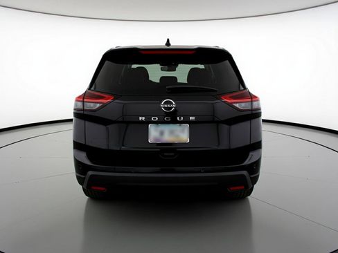 Used 2025 Nissan Rogue SV FWD image 7