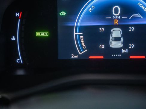 New 2026 Toyota Camry SE FWD image 42