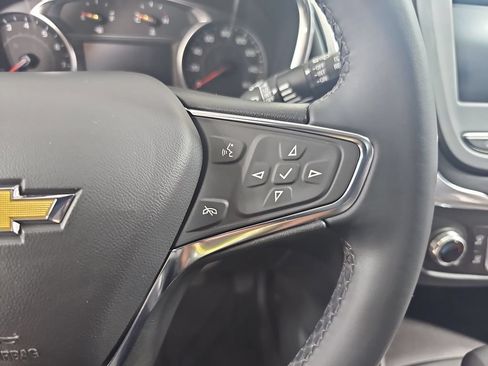 Certified 2024 Chevrolet Equinox LT w/ LPO, Floor Liner Package AWD/4WD image 23