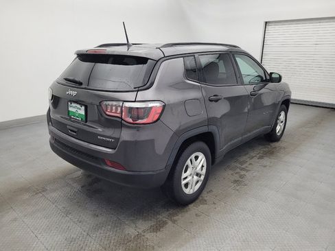 Used 2018 Jeep Compass Sport image 9
