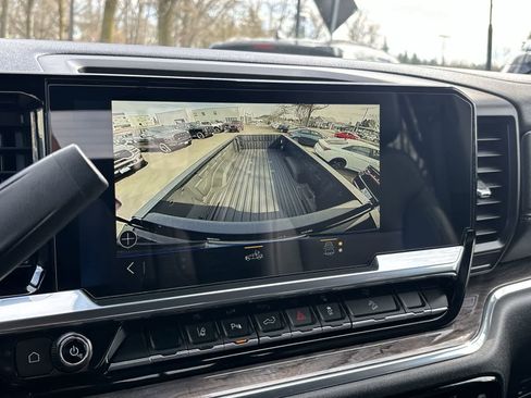 Used 2024 Chevrolet Silverado 3500 LTZ w/ LTZ Convenience Package image 29