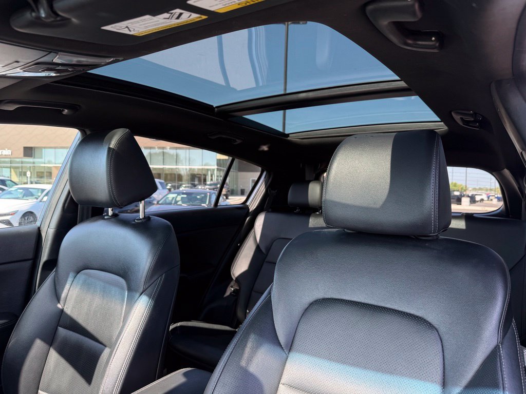 Used 2022 Kia Sportage Nightfall Edition w/ Nighfall AWD Premium Package image 22