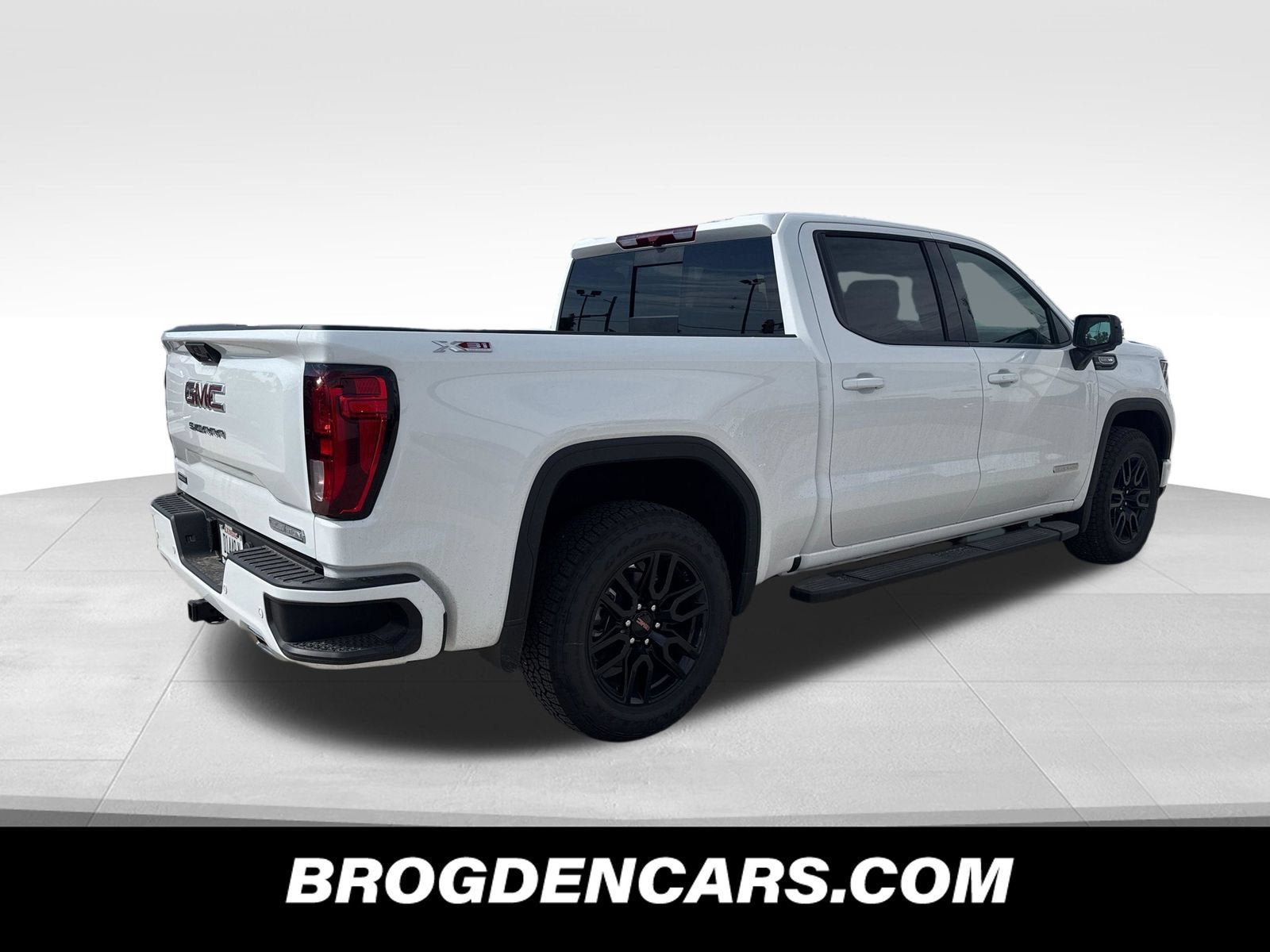 New 2026 GMC Sierra 1500 Elevation w/ Elevation Premium Package AWD/4WD image 3
