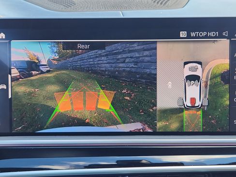 Used 2020 BMW X5 M50i w/ Executive Package image 24