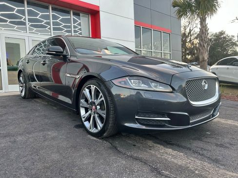 Used 2016 Jaguar XJ L Portfolio image 3