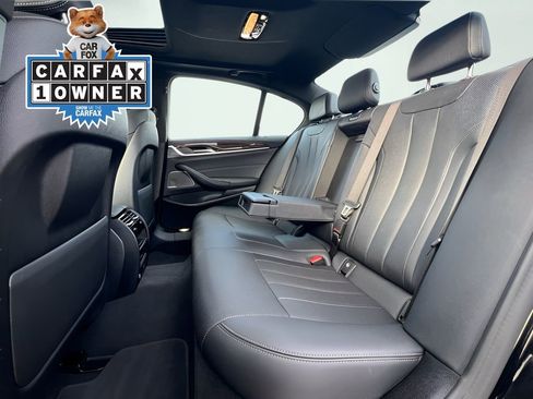 Used 2023 BMW 530e xDrive AWD/4WD image 21