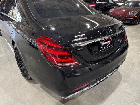 Used 2018 Mercedes-Benz S 63 AMG S 4MATIC Sedan image 43