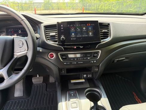 Used 2023 Honda Passport TrailSport image 20